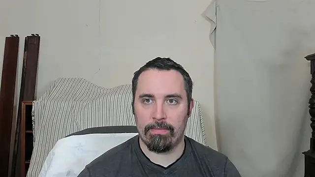 Snapshot of Metalstud chatting on February 19, 2026, 5:59 am Metalstud online show from February 19, 2026, 5:59 am