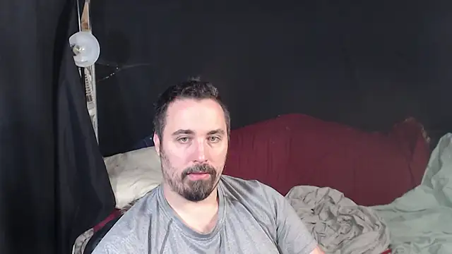 Metalstud online show from October 11, 2025, 5:25 pm