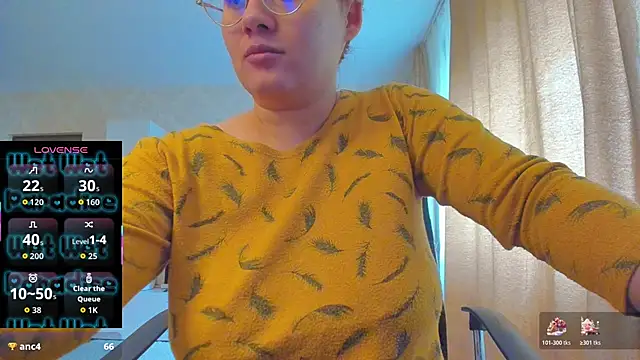 hot evil queen online show from November 12, 2025, 10:52 am