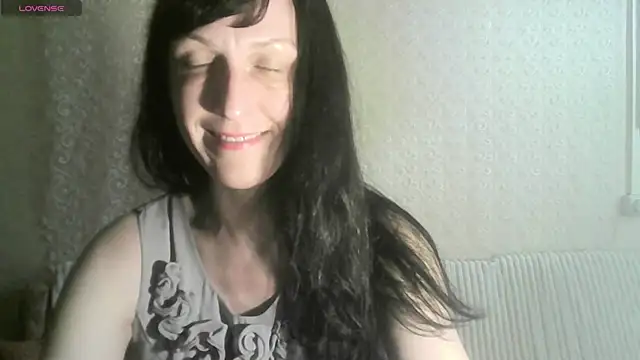 MarieODahliaS online show from April 9, 2026, 11:27 am