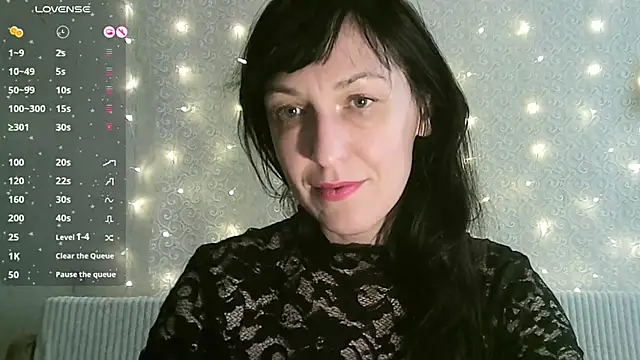 MarieODahliaS online show from February 28, 2025, 9:36 am