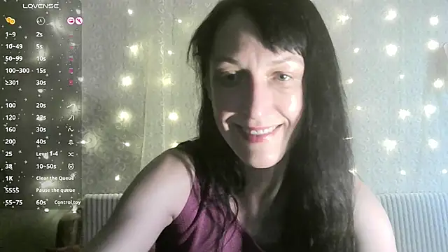 MarieODahliaS online show from October 16, 2025, 9:39 am