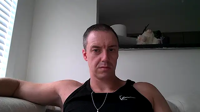 ploki2180 online show from December 14, 2025, 10:21 am