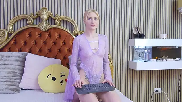 SiennaShapiro online show from January 17, 2026, 2:31 pm