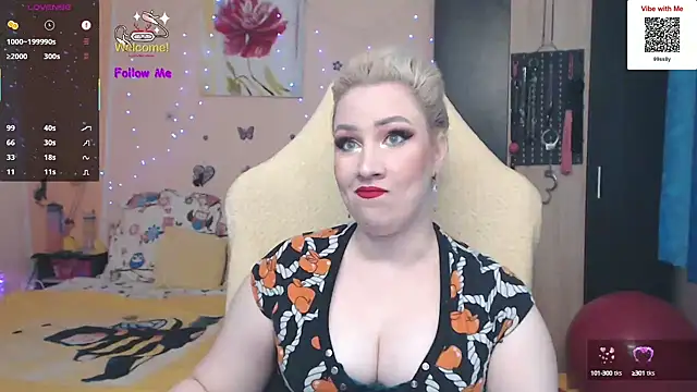 MissLexyGold online show from October 4, 2025, 2:07 pm