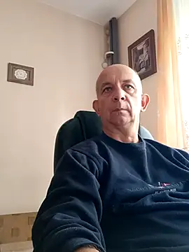 bigcock marusz online show from September 29, 2025, 10:33 am