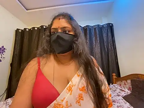 Snapshot of Love_4Sex chatting on February 17, 2025, 9:03 am Love 4Sex online show from February 17, 2025, 9:03 am