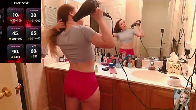 Blondiewithanass online show from March 13, 2026, 2:16 am