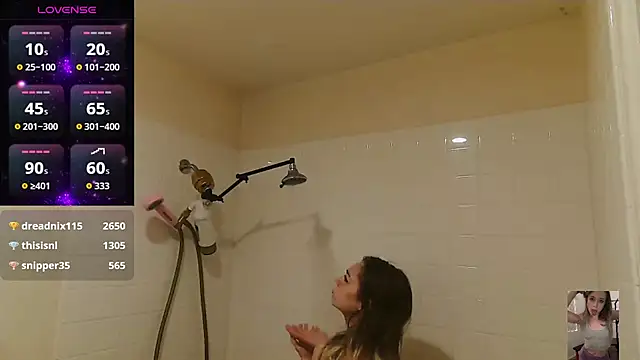 Blondiewithanass online show from December 4, 2025, 12:31 am