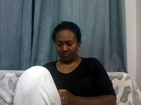 sexyladii online show from October 5, 2025, 5:03 pm