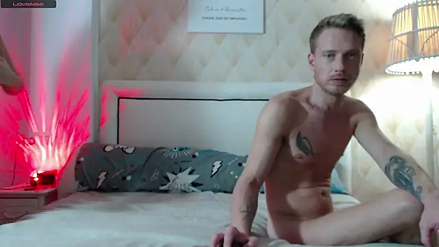 JessicaSteve online show from October 13, 2025, 10:54 pm