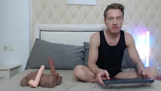 JessicaSteve online show from March 14, 2026, 6:14 pm