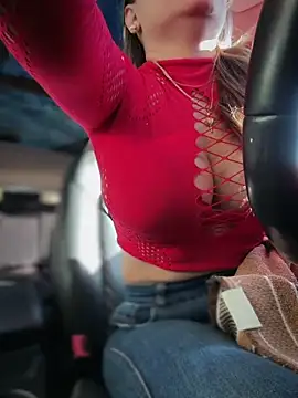 DIANITA 1988 online show from April 17, 2026, 9:28 pm