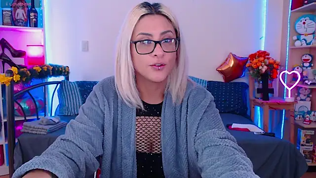 Annie p online show from November 15, 2025, 10:03 pm