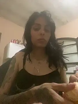 Snapshot of Sarah-safada chatting on June 28, 2026, 1:34 am Sarah-safada online show from June 28, 2026, 1:34 am