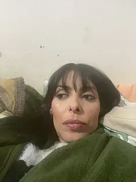 Sarah-safada online show from May 30, 2026, 2:51 am