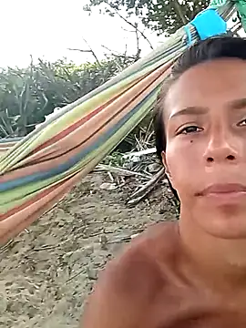 Luna-Natural online show from September 30, 2025, 9:10 pm