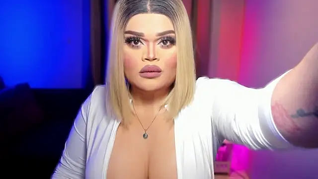 KarolinaThompson online show from February 21, 2025, 8:07 am