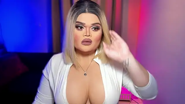 KarolinaThompson online show from March 9, 2025, 7:12 am