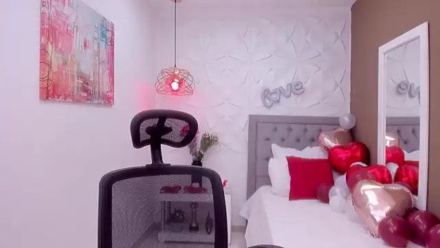 Sharon tits online show from February 16, 2026, 8:07 pm