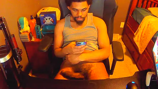 Snapshot of Neovergil0 chatting on January 28, 2025, 3:25 am Neovergil0 online show from January 28, 2025, 3:25 am