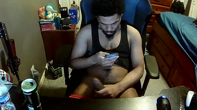 Snapshot of Neovergil0 chatting on January 18, 2025, 12:46 am Neovergil0 online show from January 18, 2025, 12:46 am