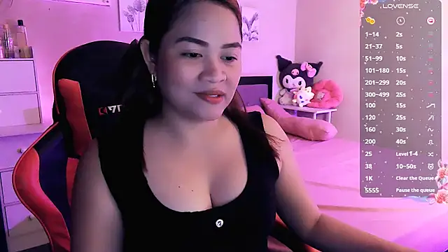 yenyen  online show from April 7, 2026, 1:07 am