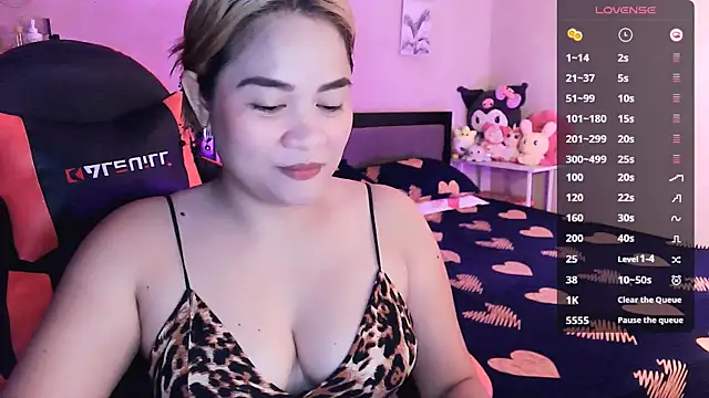 yenyen  online show from July 8, 2026, 1:08 am