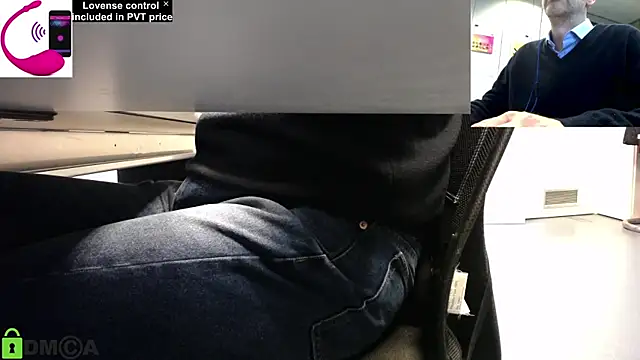 Snapshot of pliko chatting on February 26, 2025, 10:27 am pliko online show from February 26, 2025, 10:27 am