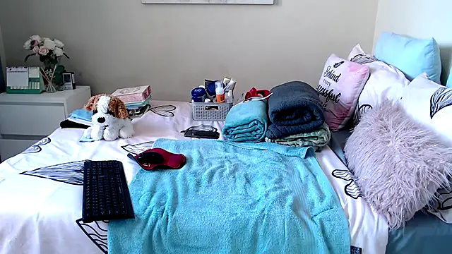 FitSelina66 online show from July 17, 2026, 11:51 am