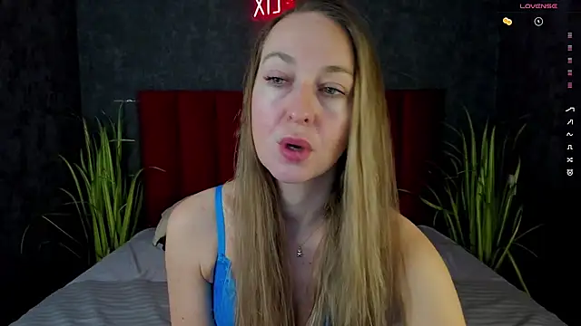 GwenCarter online show from March 18, 2025, 5:45 am