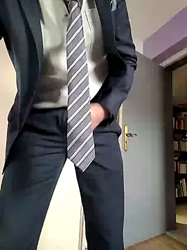 Justforoneday online show from December 3, 2024, 12:23 pm