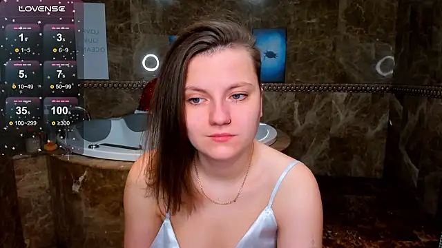 Snapshot of MelindaTin chatting on February 22, 2026, 12:57 am MelindaTin online show from February 22, 2026, 12:57 am