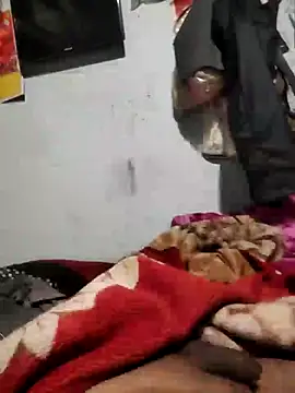 Snapshot of Rajx13123 chatting on February 10, 2025, 6:35 pm Rajx13123 online show from February 10, 2025, 6:35 pm