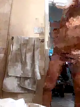 bobby69cock online show from November 26, 2025, 8:42 pm