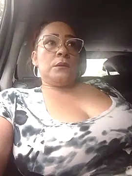 Tits  sweet online show from November 9, 2025, 5:17 pm