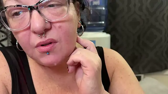 Miss Phat Booty online show from January 19, 2025, 3:39 am