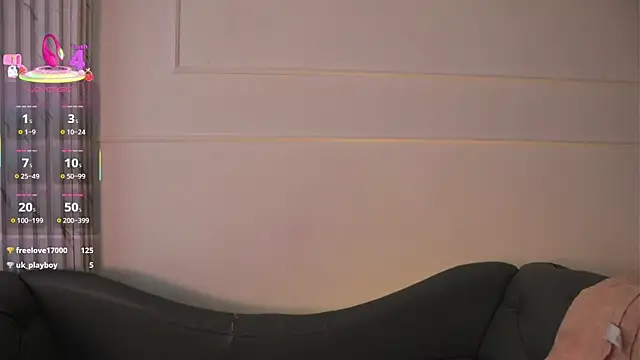 Snapshot of molly_marmalade_ chatting on February 12, 2026, 5:56 pm molly marmalade online show from February 12, 2026, 5:56 pm