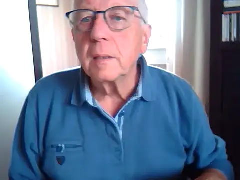 johnjohn622662 online show from October 6, 2025, 9:32 am