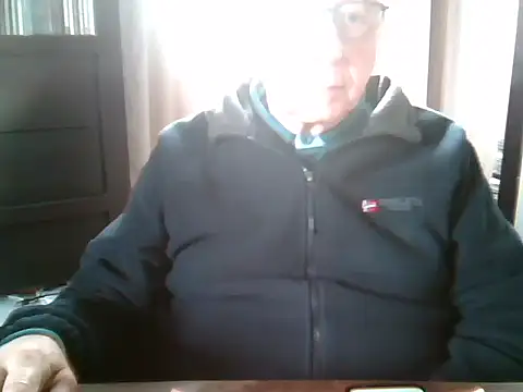 johnjohn622662 online show from January 17, 2026, 2:20 pm