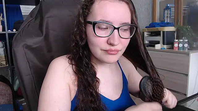 Snapshot of AnKey_Rayah chatting on February 15, 2025, 4:14 am AnKey Rayah online show from February 15, 2025, 4:14 am