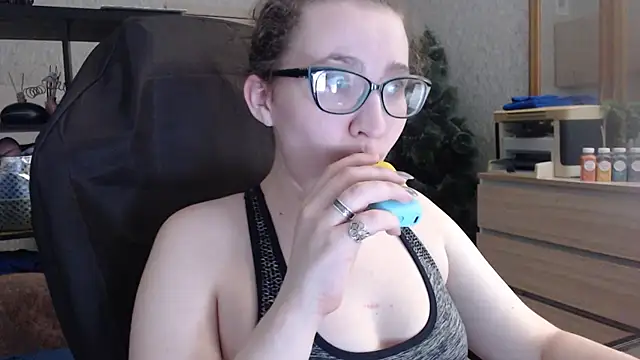 Snapshot of AnKey_Rayah chatting on February 12, 2025, 1:59 pm AnKey Rayah online show from February 12, 2025, 1:59 pm