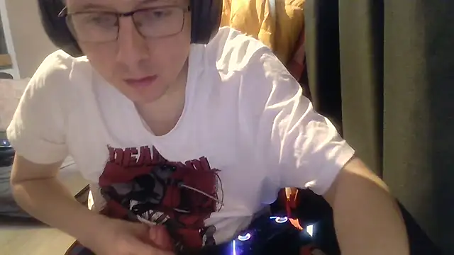 David250692 online show from March 10, 2026, 11:03 am