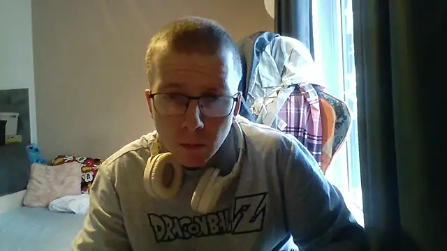 Snapshot of David250692 chatting on April 6, 2026, 12:17 pm David250692 online show from April 6, 2026, 12:17 pm