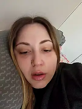 sofiabichota online show from February 3, 2026, 11:37 am