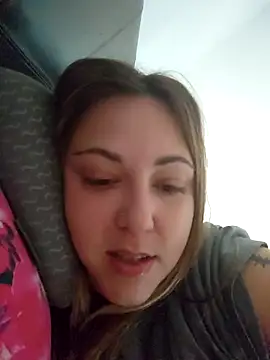 sofiabichota online show from September 26, 2025, 7:48 am