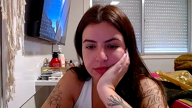 chelbyy online show from October 25, 2025, 4:18 pm