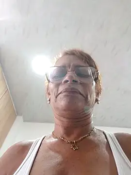 BustyMilf  online show from February 14, 2026, 12:27 pm