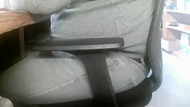 Snapshot of Cygnus58topchef chatting on February 3, 2026, 8:41 am Cygnus58topchef online show from February 3, 2026, 8:41 am