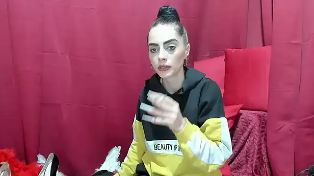 jessystarr online show from February 12, 2026, 1:05 am